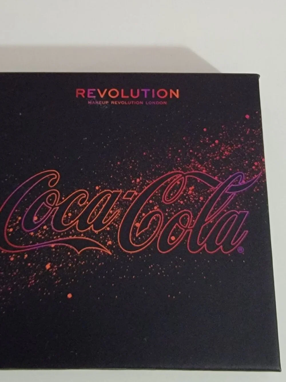 Revolution: Coca~Cola Highlighter Powder Compact